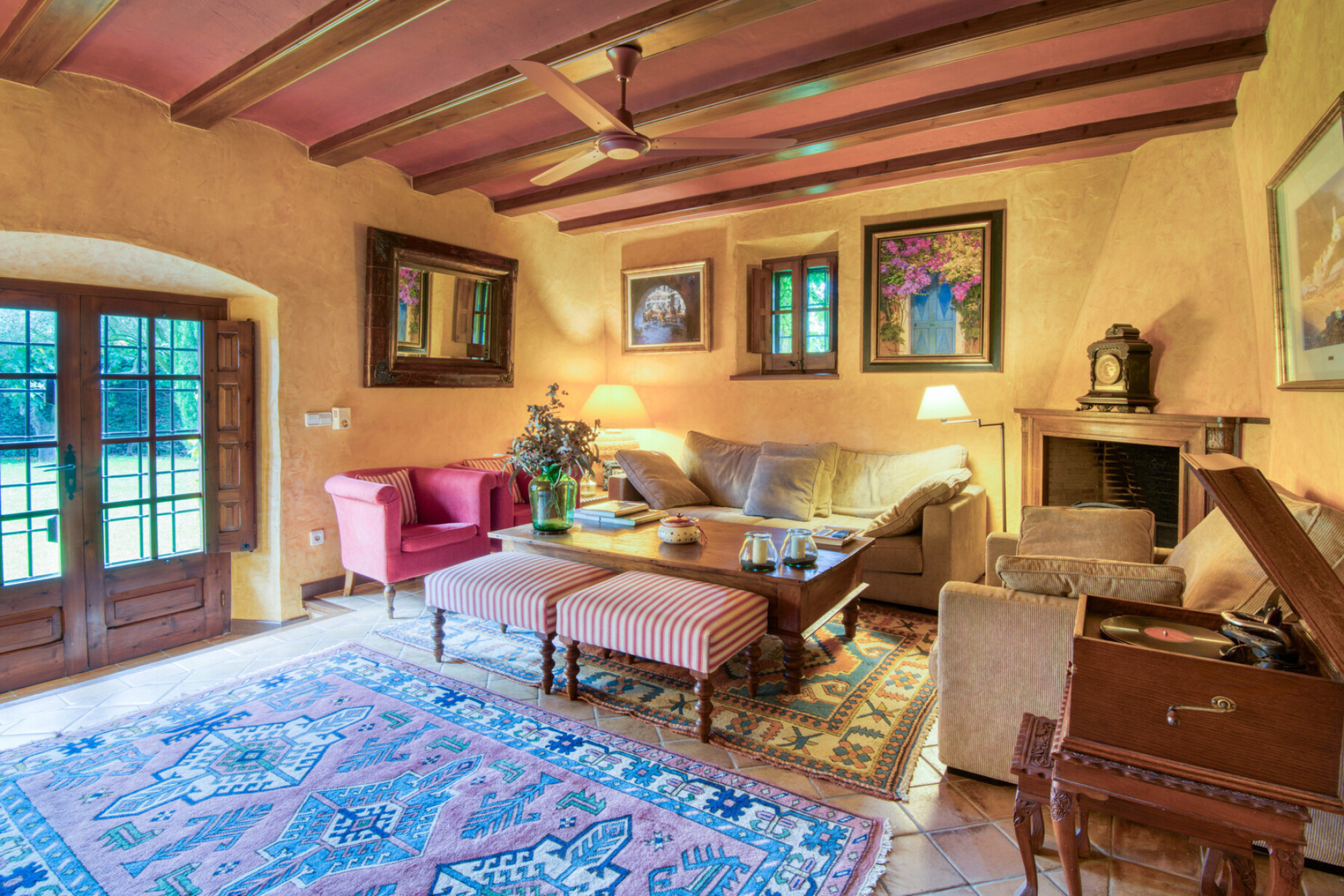  16th century farmhouse restored with charm and modernity in Santa Cristina d