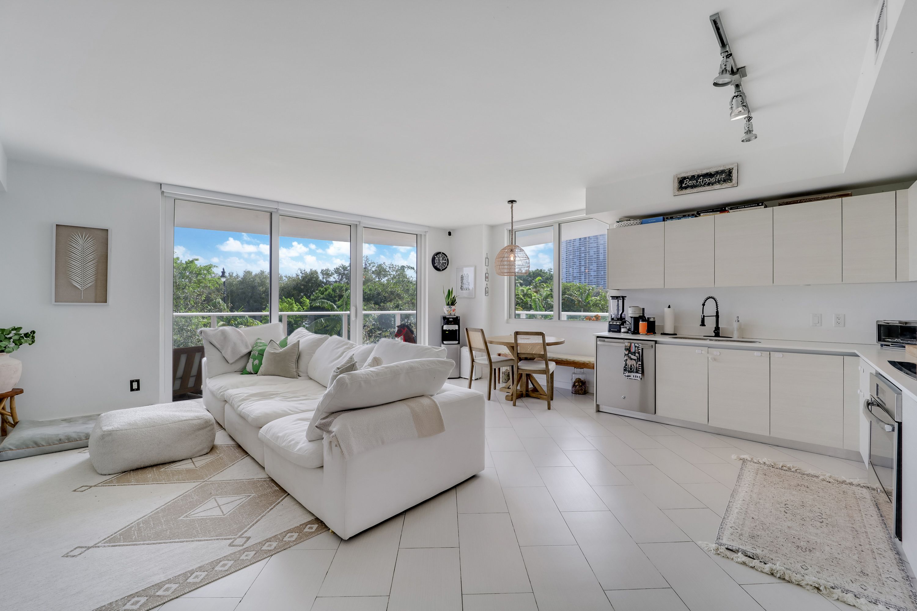  4250 Biscayne Blvd, Miami, FL, 33137 - 物件實景