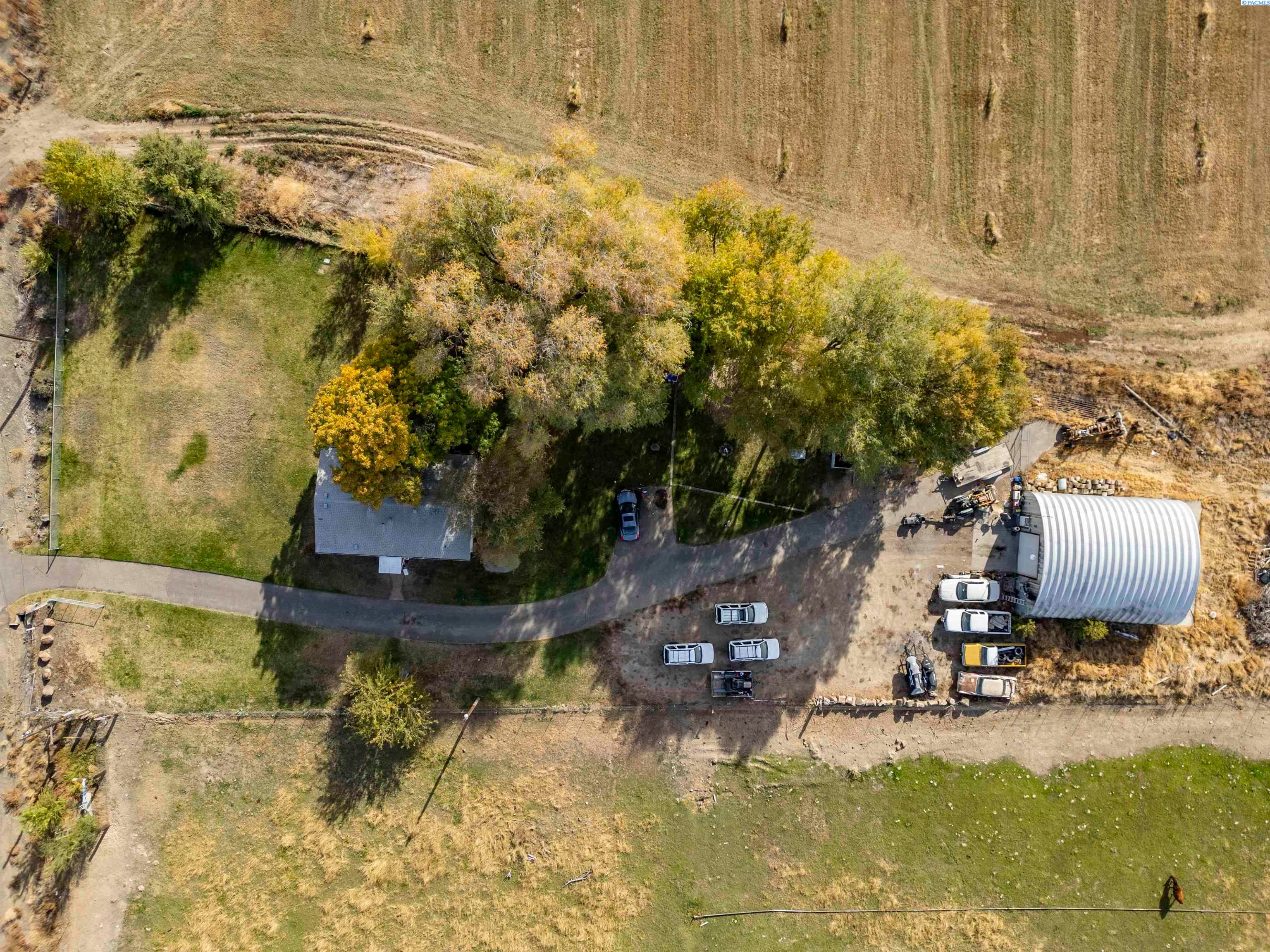 Prosser, Washington, 99350, United States, 3 Bedrooms Bedrooms, ,2 BathroomsBathrooms,Residential,For Sale,1981209