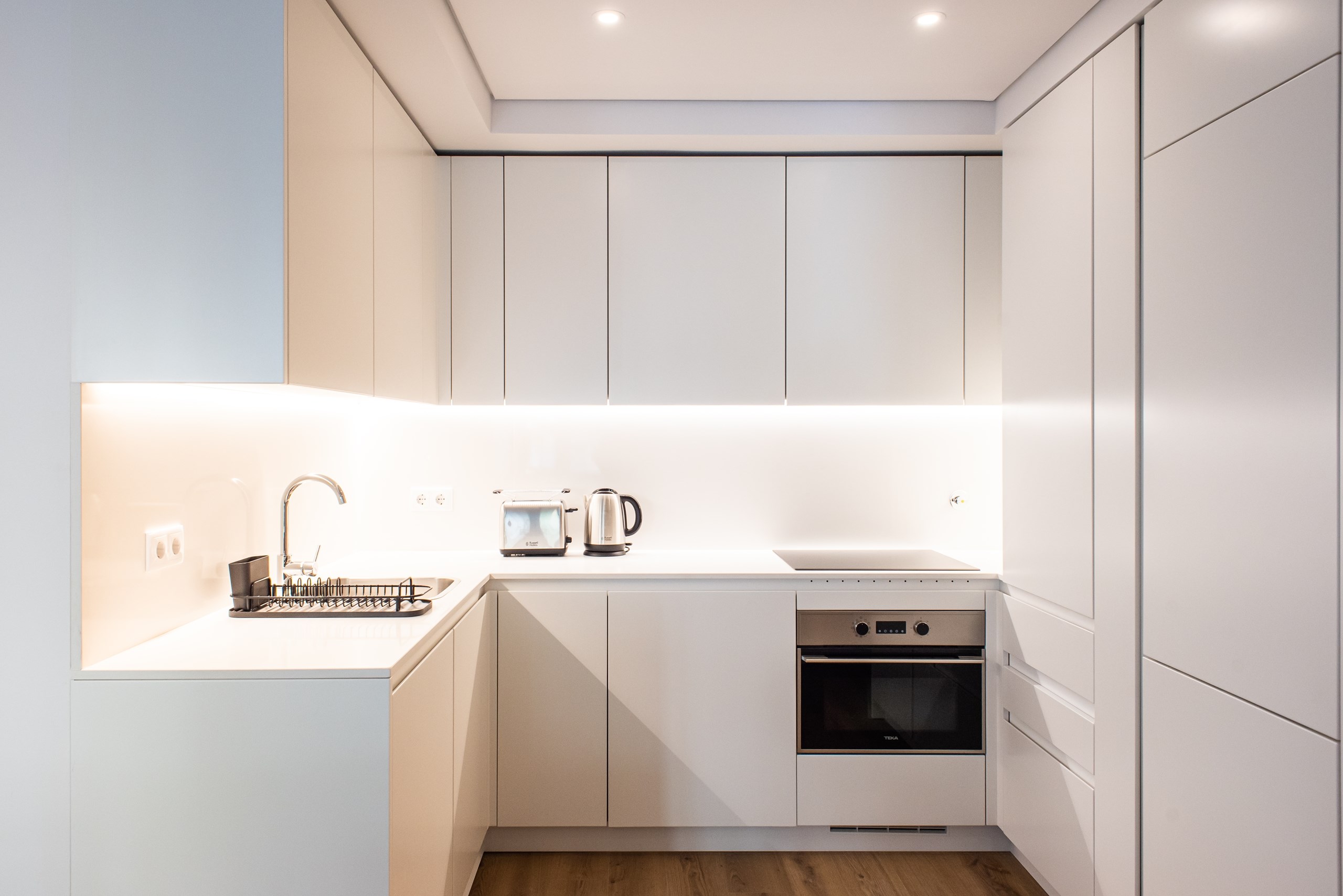 Lisboa, Lisbon, 1150-287, PT, 2 Bedrooms Bedrooms, ,2 BathroomsBathrooms,Residential,For Sale,1793938