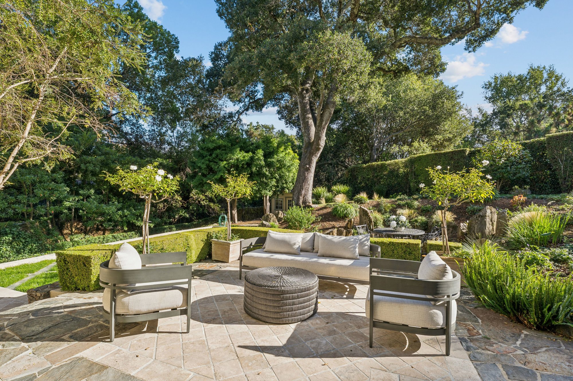  Timeless Elegance in Lower Hillsborough - 物件實景