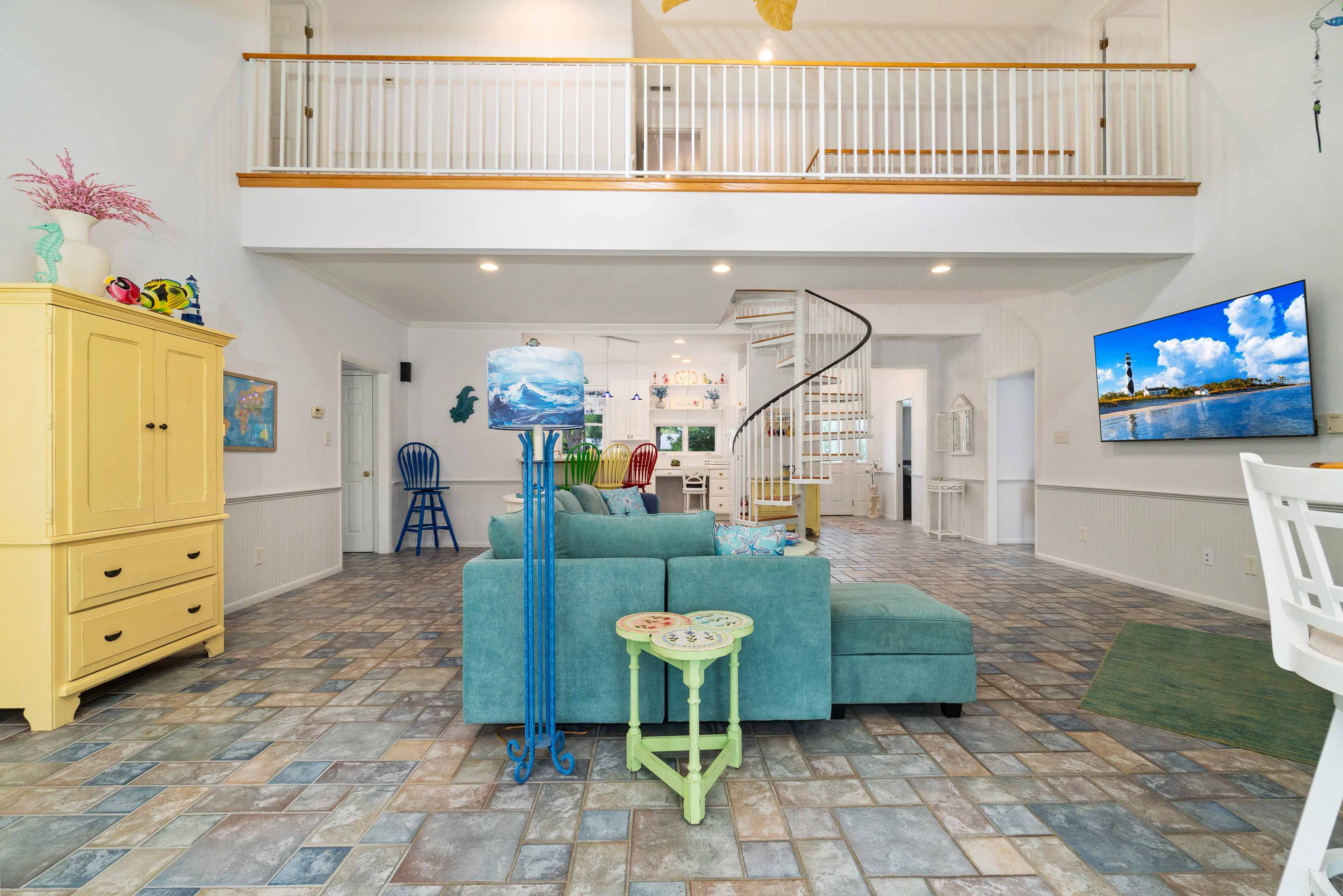 Oriental, North Carolina, 28571, United States, 4 Bedrooms Bedrooms, ,4 BathroomsBathrooms,Residential,For Sale,1944868
