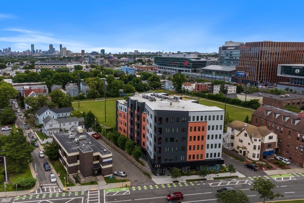 Boston, Massachusetts, 02135, United States, 2 Bedrooms Bedrooms, ,2 BathroomsBathrooms,Residential,For Sale,1873644