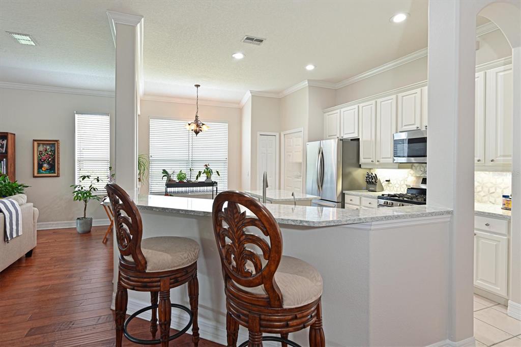 Bradenton, Florida, 34212, United States, 3 Bedrooms Bedrooms, ,2 BathroomsBathrooms,Residential,For Sale,1906883