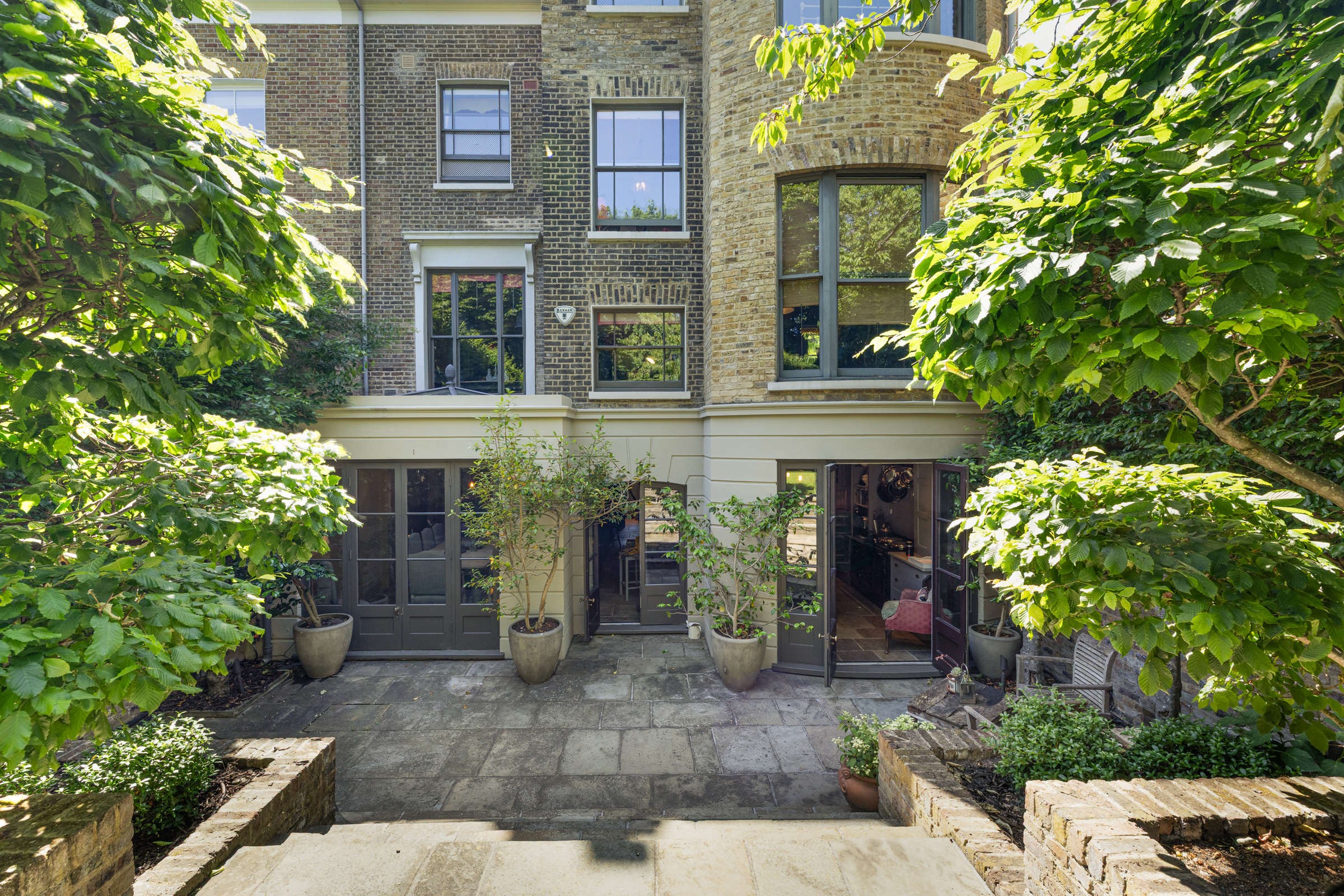  A Restored Regency-Style with Landscaped Gardens in Clapham - 物件實景