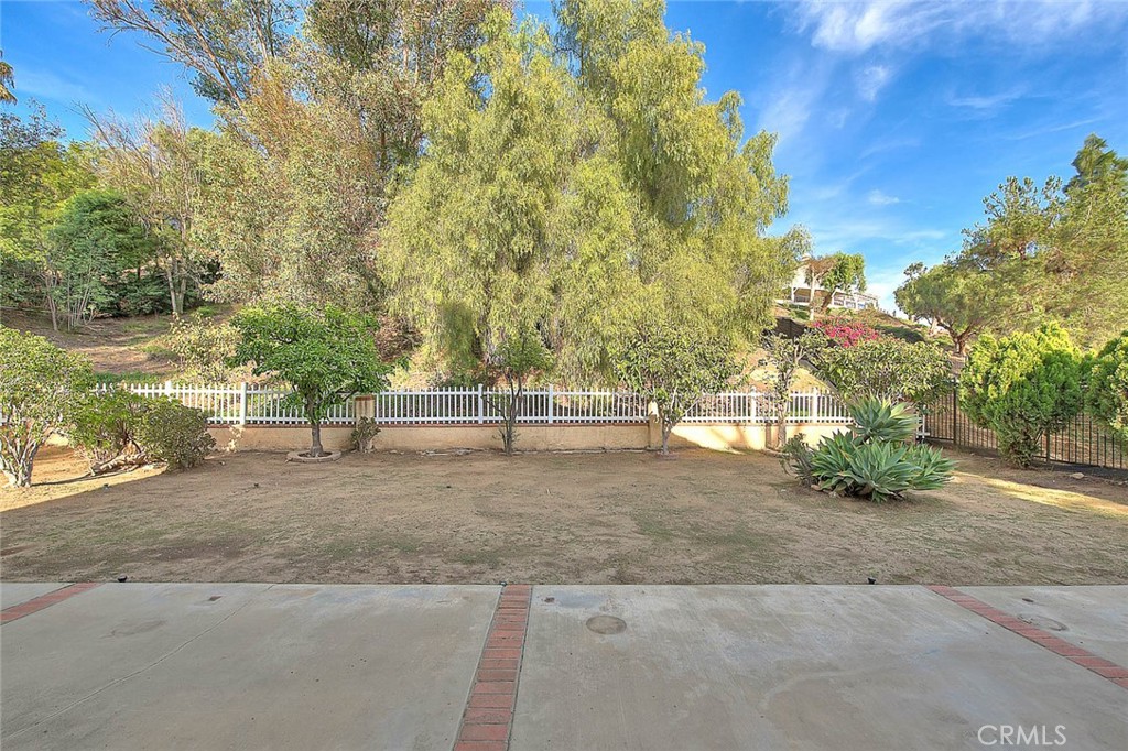 Phillips Ranch, California, 91766, United States, 4 Bedrooms Bedrooms, ,3 BathroomsBathrooms,Residential,For Sale,1998468