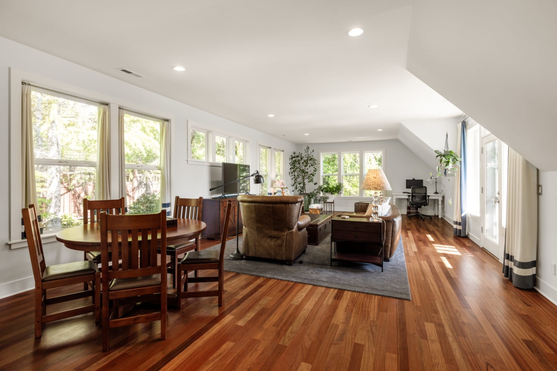  9309 NW Murdock Portland, OR 97229 - 物件實景