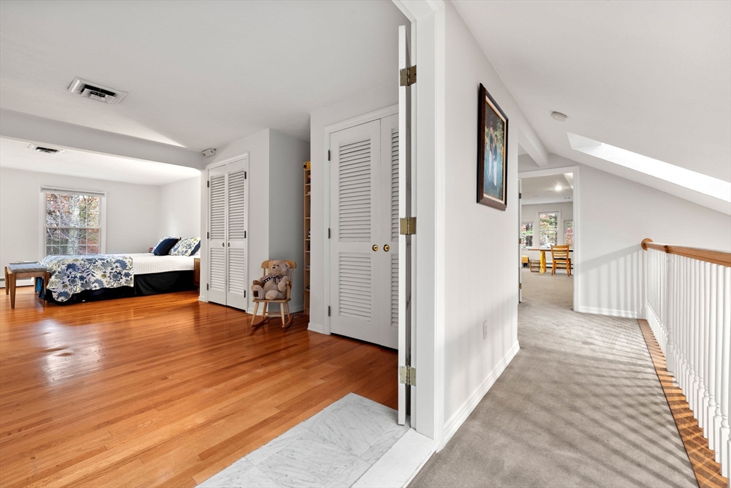 Andover, Massachusetts, 01810, United States, 4 Bedrooms Bedrooms, ,3 BathroomsBathrooms,Residential,For Sale,1987628