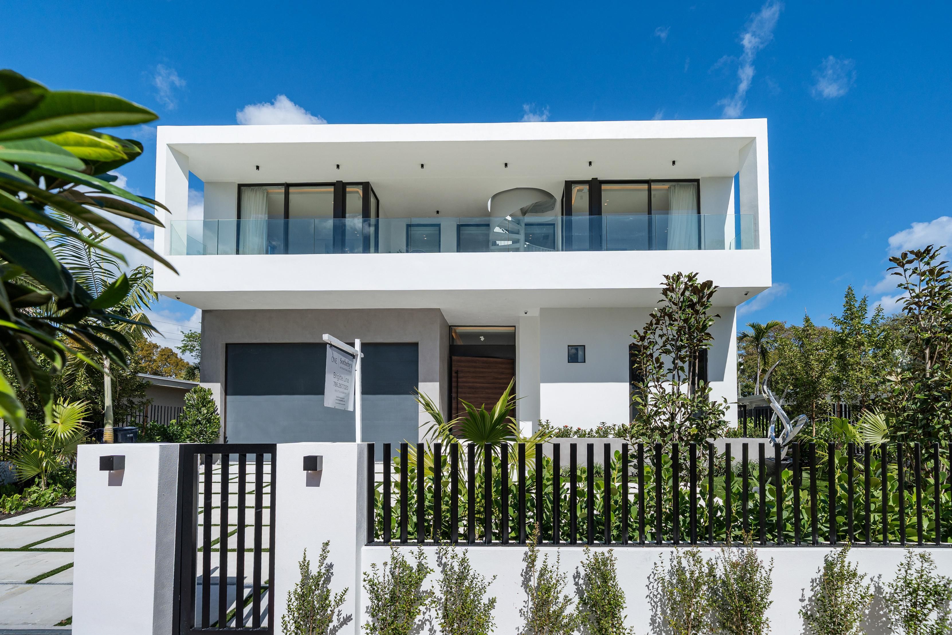  1045 W 47th Ct, Miami Beach, FL, 33140 - 物件實景
