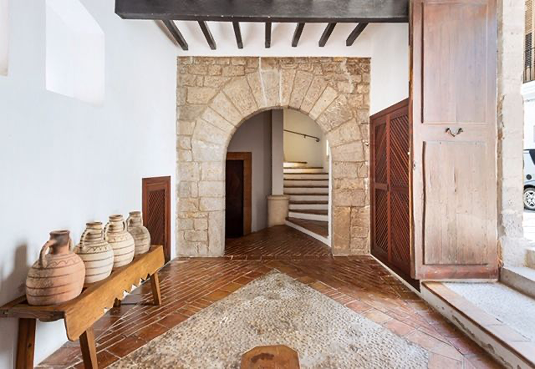 Historic flat with sea views and terrace in Dalt Vila - 物件實景