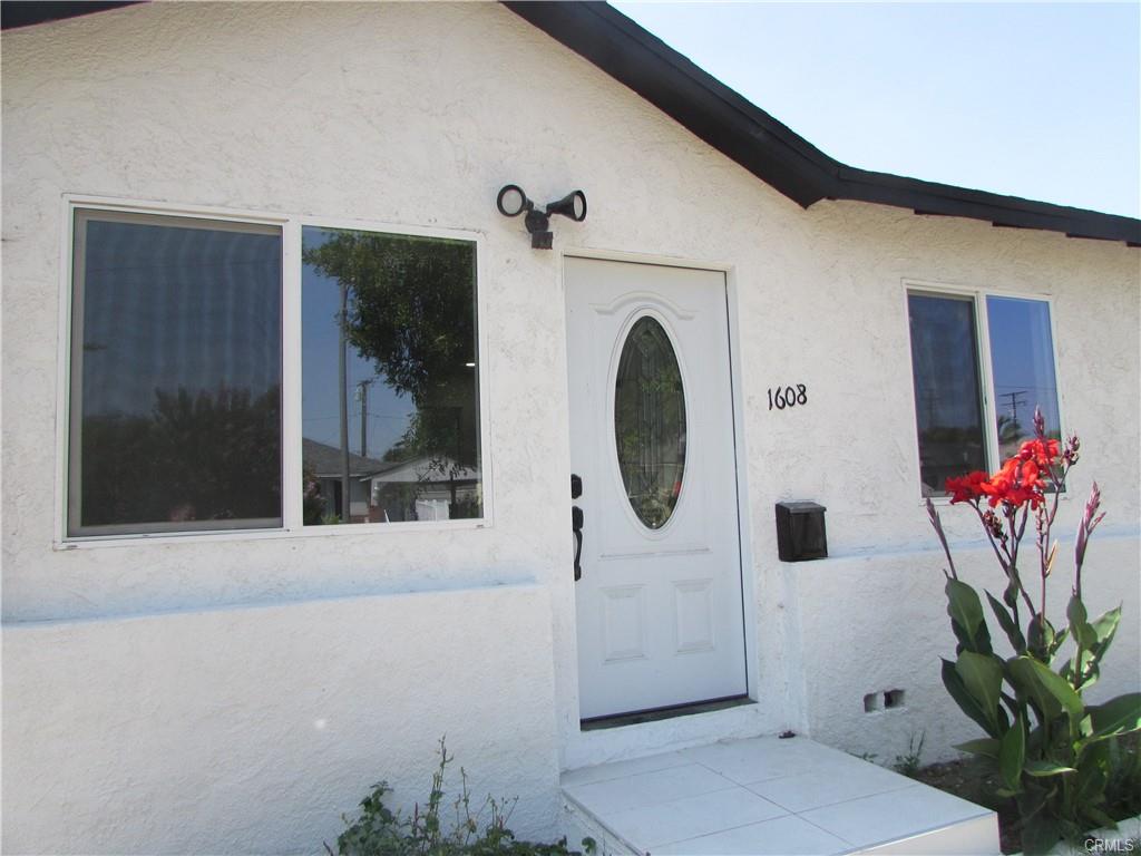 Compton, California, 90221, United States, 3 Bedrooms Bedrooms, ,1 BathroomBathrooms,Residential,For Sale,1904243