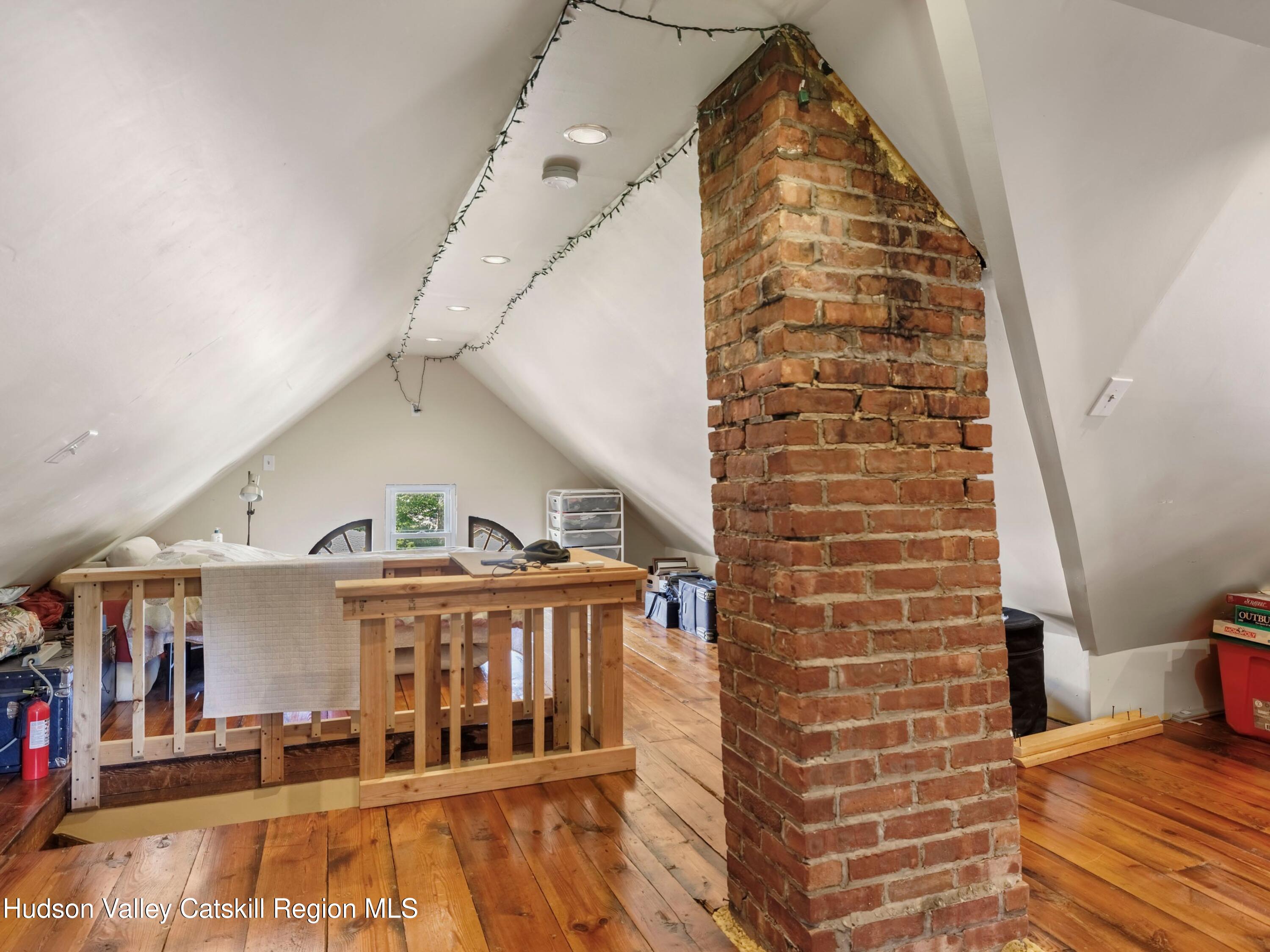 Saugerties, New York, 12477, United States, 3 Bedrooms Bedrooms, ,2 BathroomsBathrooms,Residential,For Sale,1874966
