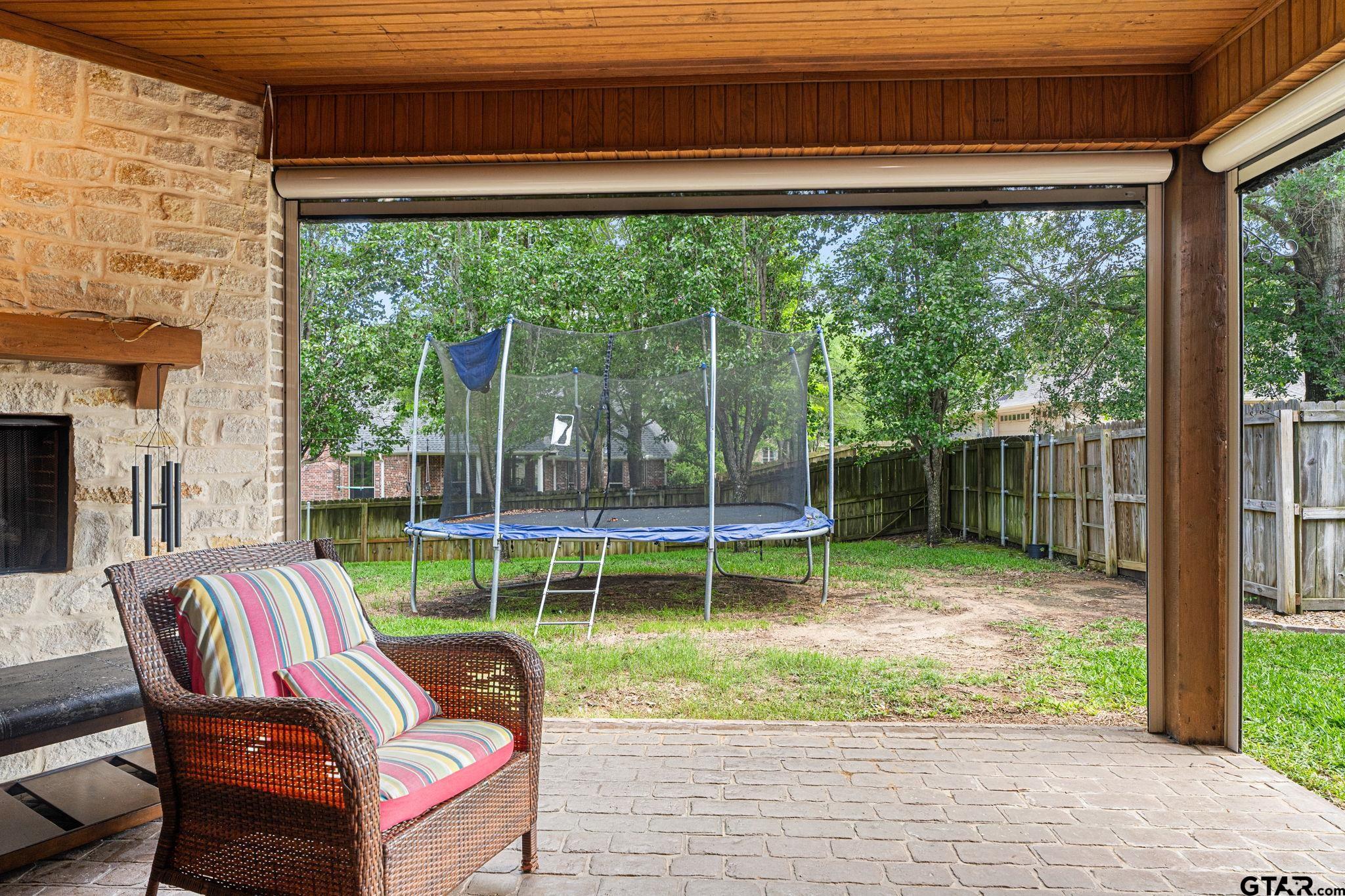 Tyler, Texas, 75703, United States, 4 Bedrooms Bedrooms, ,6 BathroomsBathrooms,Residential,For Sale,1818299