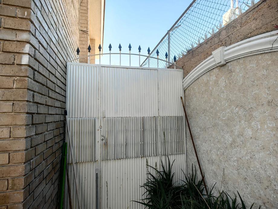 Laguna Sur, Torreón, Coahuila de Zaragoza, 27200, Mexico, 5 Bedrooms Bedrooms, ,4 BathroomsBathrooms,Residential,For Sale,Laguna Sur,1672226