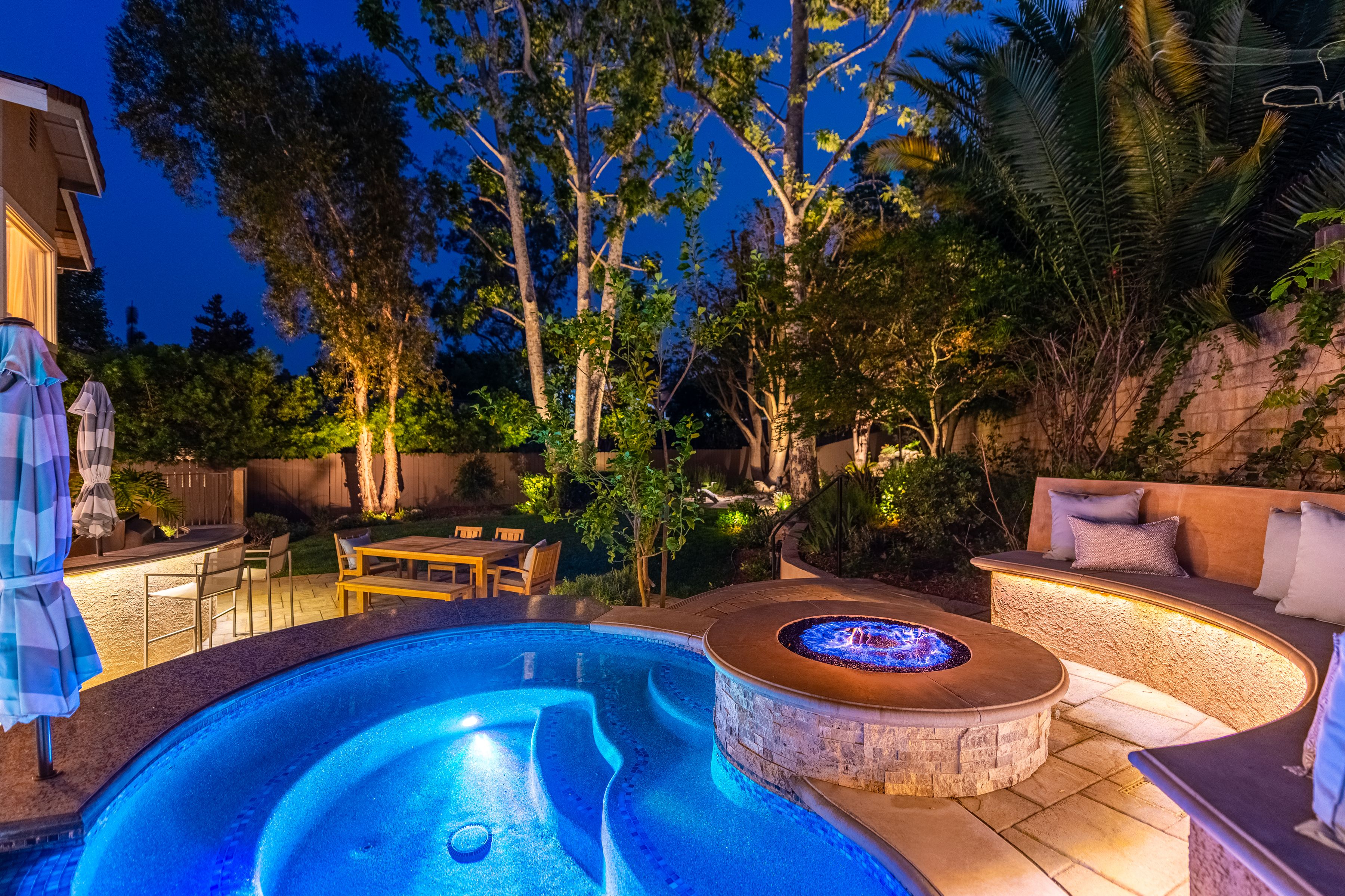  8 Faculty Court, Thousand Oaks - 物件實景