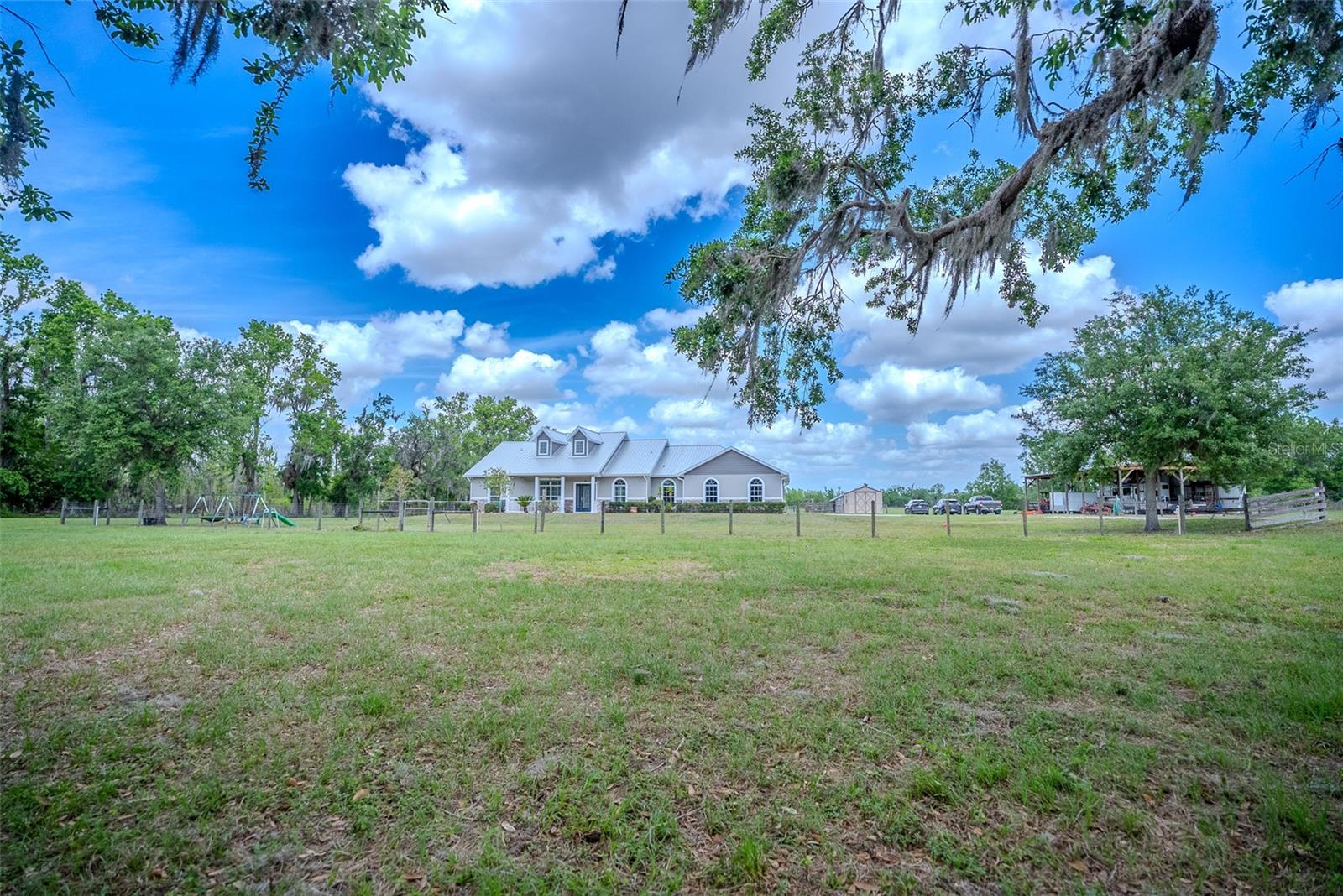 GROVELAND, Florida, 34736, United States, 4 Bedrooms Bedrooms, ,3 BathroomsBathrooms,Residential,For Sale,1759294