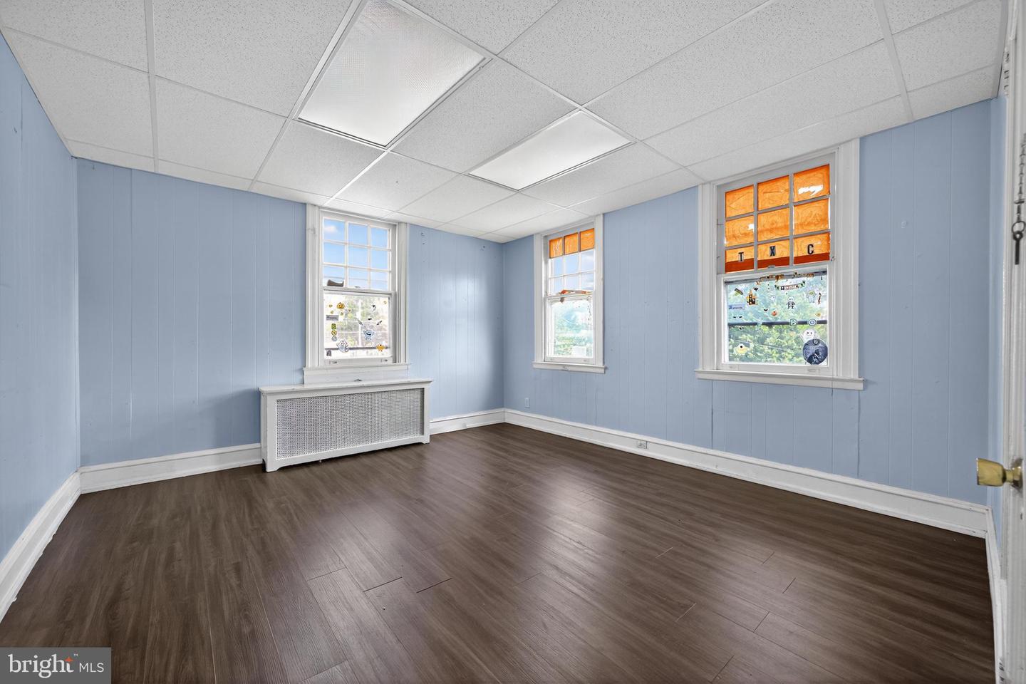 Havertown, Pennsylvania, 19083, United States, 6 Bedrooms Bedrooms, ,2 BathroomsBathrooms,Residential,For Sale,1960669