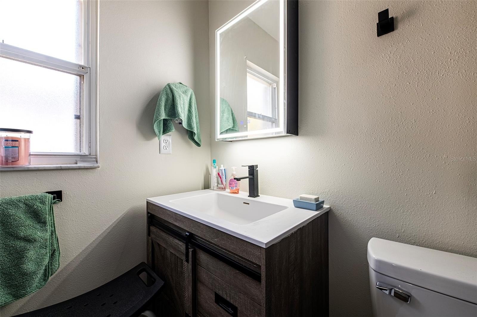 PINELLAS PARK, Florida, 33782, United States, 4 Bedrooms Bedrooms, ,2 BathroomsBathrooms,Residential,For Sale,1990767