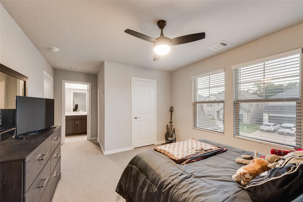 Melissa, Texas, 75454, United States, 4 Bedrooms Bedrooms, ,4 BathroomsBathrooms,Residential,For Sale,1900978