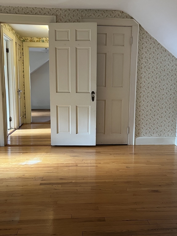 Framingham, Massachusetts, 01702, United States, 4 Bedrooms Bedrooms, ,2 BathroomsBathrooms,Residential,For Sale,1967080