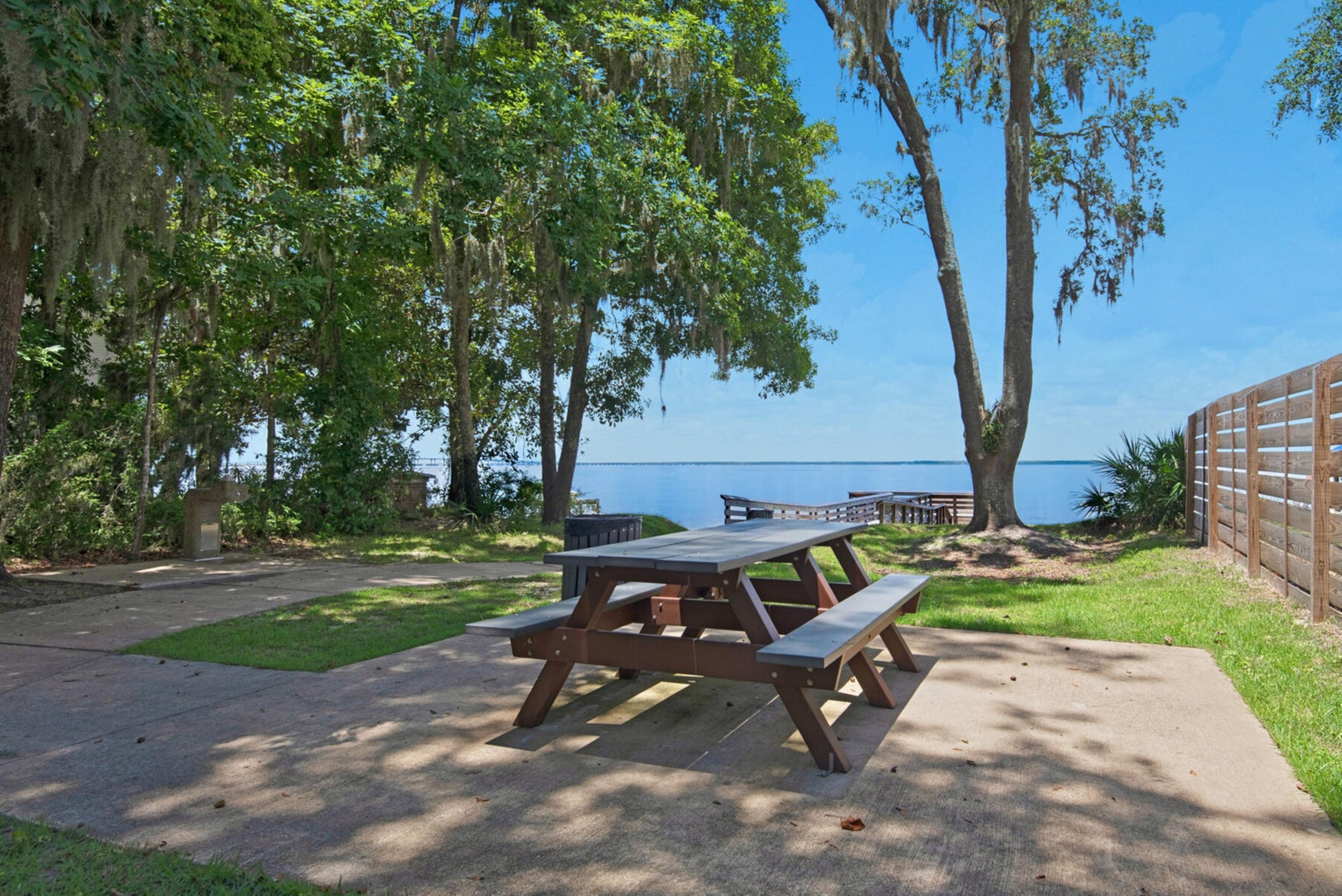  Build-Ready Homesite Across from Protected HOA Green Space - 物件實景