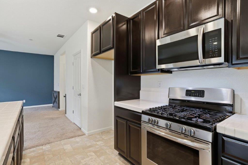 Sacramento, California, 95834, United States, 3 Bedrooms Bedrooms, ,3 BathroomsBathrooms,Residential,For Sale,1992376