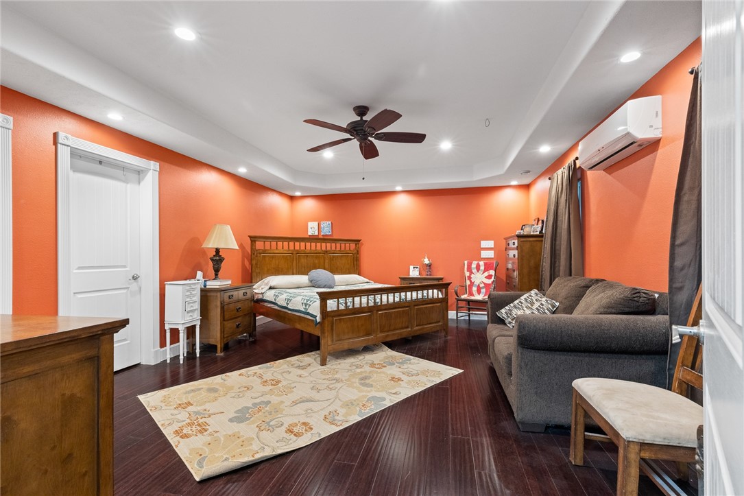 Dogpatch, Arkansas, 72648, United States, 3 Bedrooms Bedrooms, ,3 BathroomsBathrooms,Residential,For Sale,1958320