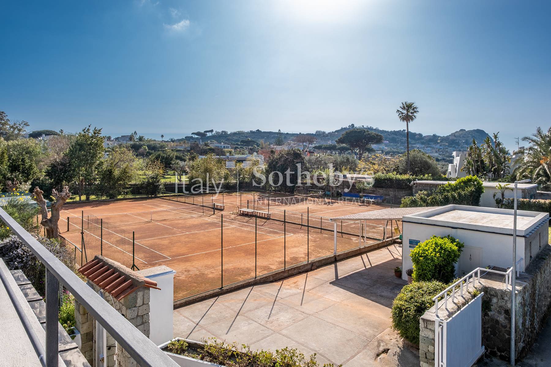  Charming Villa with Tennis Courts - 物件實景