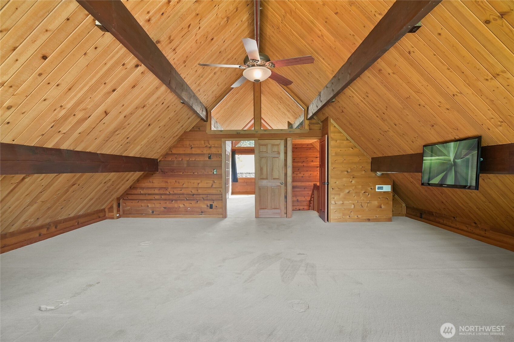 Kalama, Washington, 98625, United States, 3 Bedrooms Bedrooms, ,3 BathroomsBathrooms,Residential,For Sale,1986549