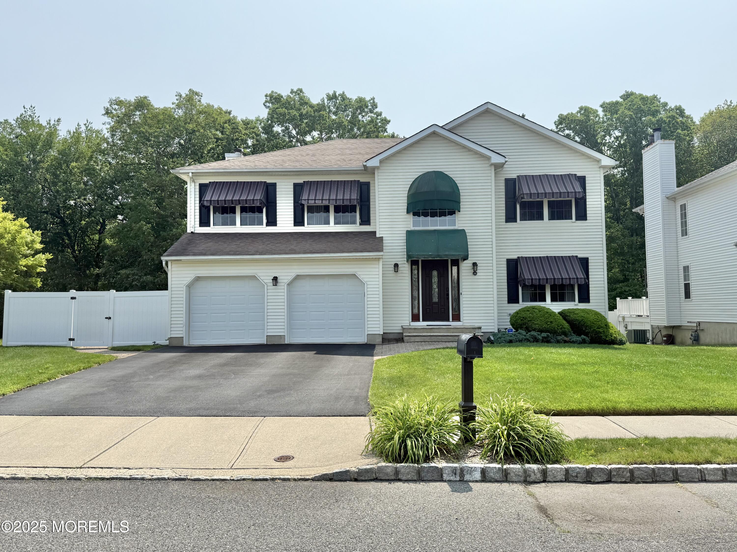 Howell, New Jersey, 07731, United States, 4 Bedrooms Bedrooms, ,3 BathroomsBathrooms,Residential,For Sale,1890794