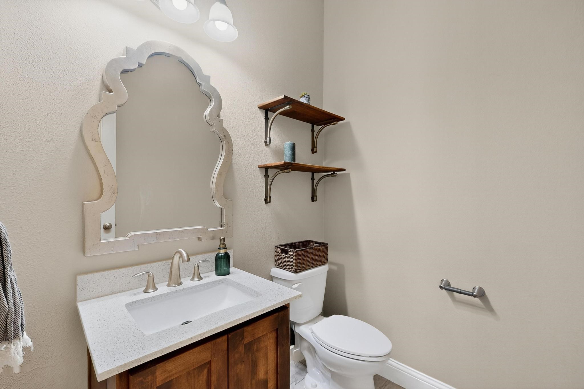 Forney, Texas, 75126, United States, 3 Bedrooms Bedrooms, ,4 BathroomsBathrooms,Residential,For Sale,1897470
