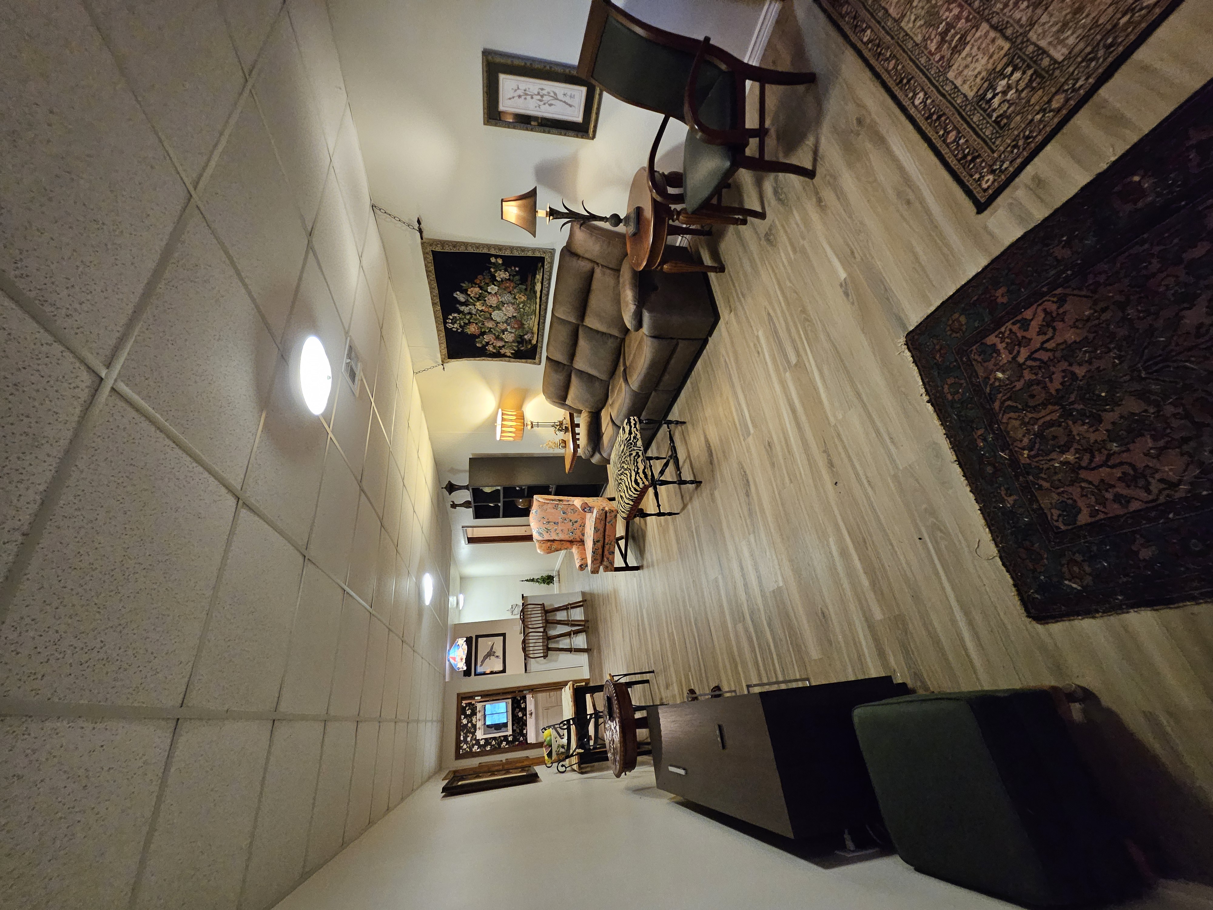 Pierce City, Missouri, 65723, United States, 5 Bedrooms Bedrooms, ,3 BathroomsBathrooms,Residential,For Sale,1975319