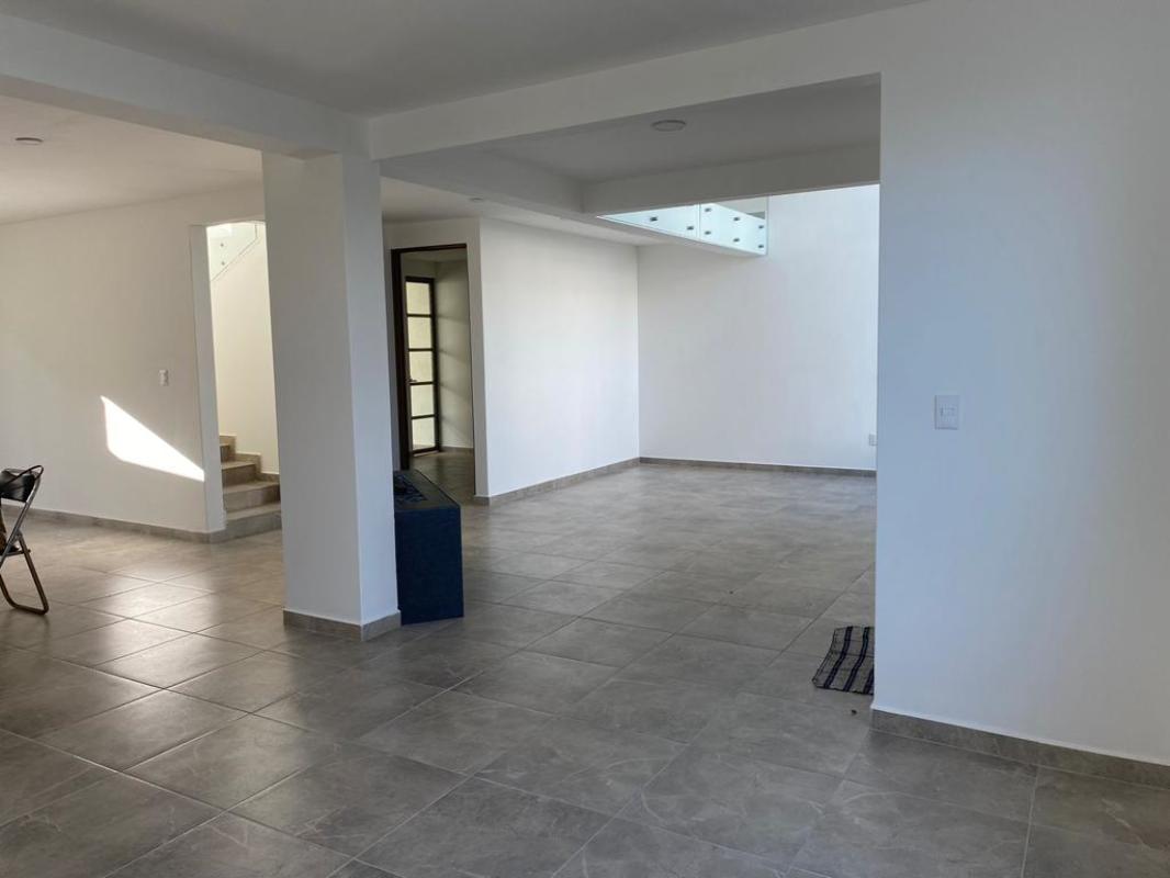 ALAZANES, Toluca, Estado de México, 50265, Mexico, 3 Bedrooms Bedrooms, ,2 BathroomsBathrooms,Residential,For Sale,ALAZANES,1440726