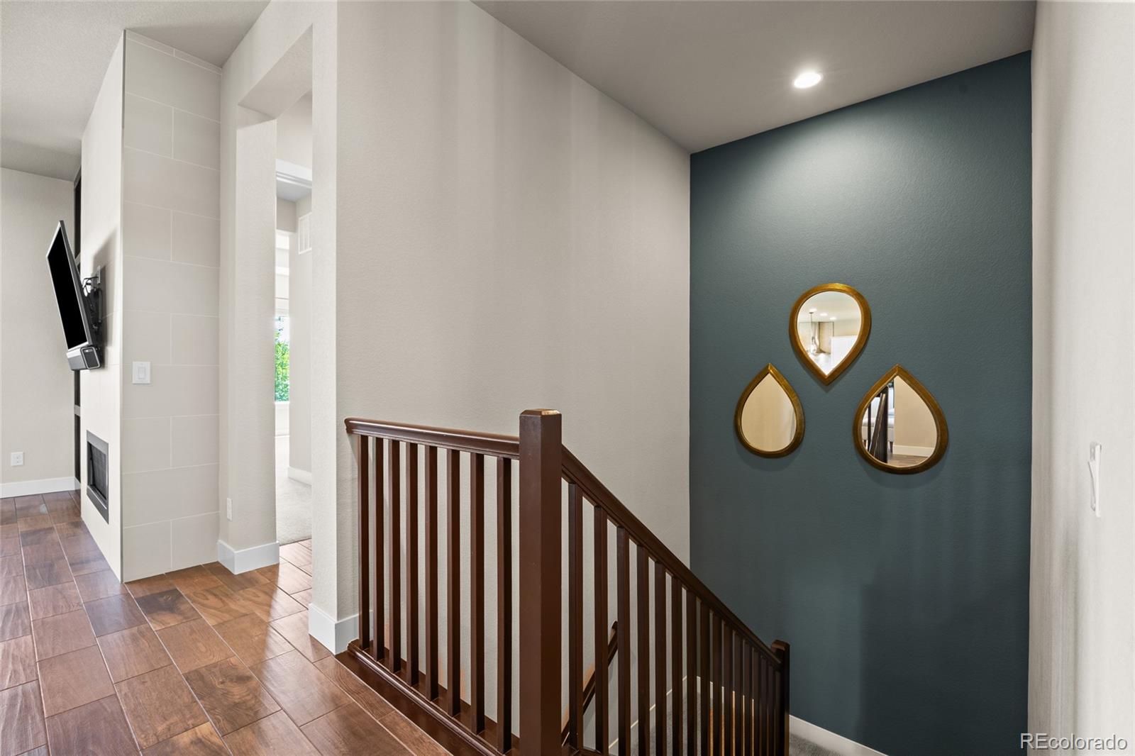 Aurora, Colorado, 80016, United States, 4 Bedrooms Bedrooms, ,2 BathroomsBathrooms,Residential,For Sale,1837023