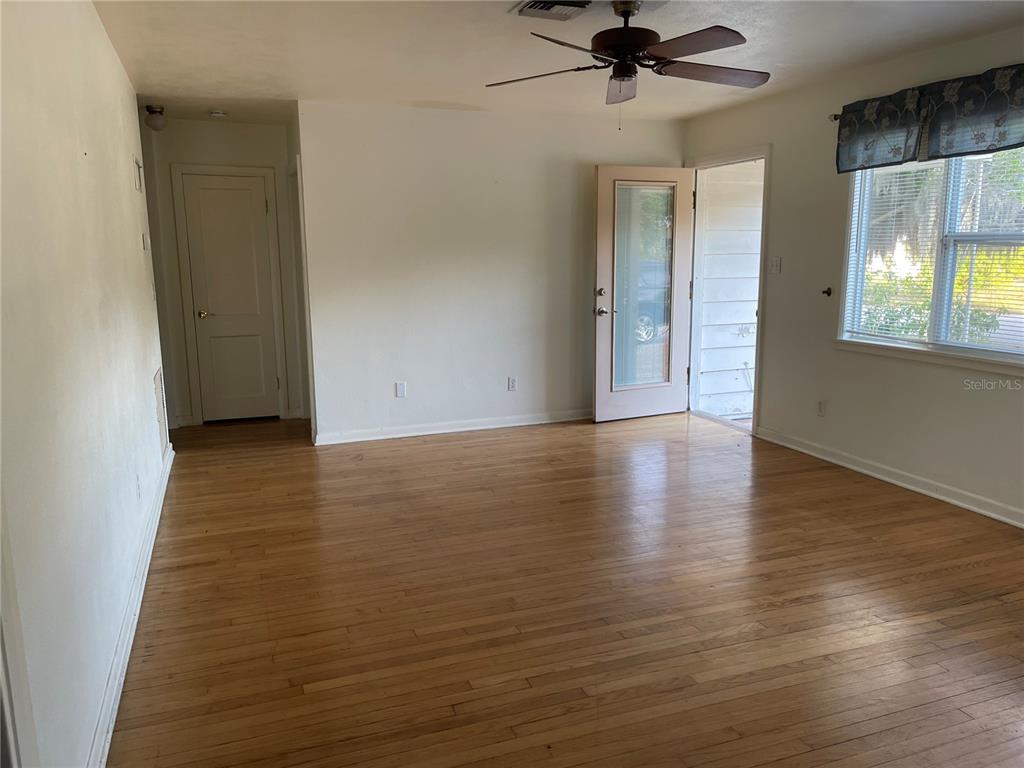 Sarasota, Florida, 34237, United States, ,Residential,For Sale,1794041