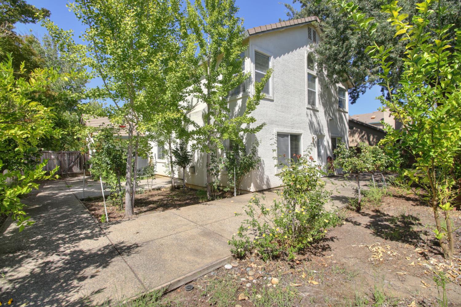 Folsom, California, 95630, United States, 4 Bedrooms Bedrooms, ,3 BathroomsBathrooms,Residential,For Sale,1926196