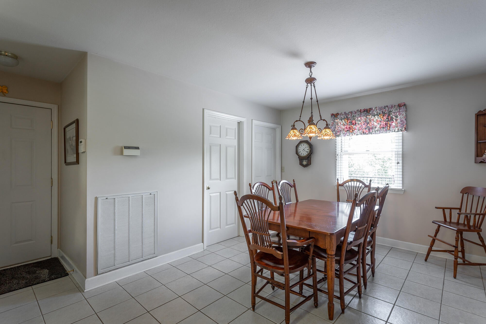 224 Heritage Place, Ringgold, Georgia, 30736, United States, 3 Bedrooms Bedrooms, ,4 BathroomsBathrooms,Residential,For Sale,224 Heritage Place,1657049