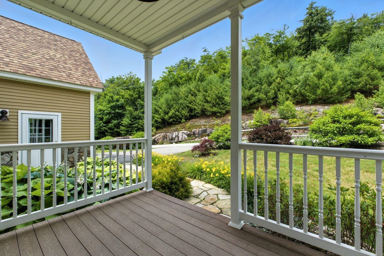 Bartlett, New Hampshire, 03812, United States, 3 Bedrooms Bedrooms, ,4 BathroomsBathrooms,Residential,For Sale,1885441