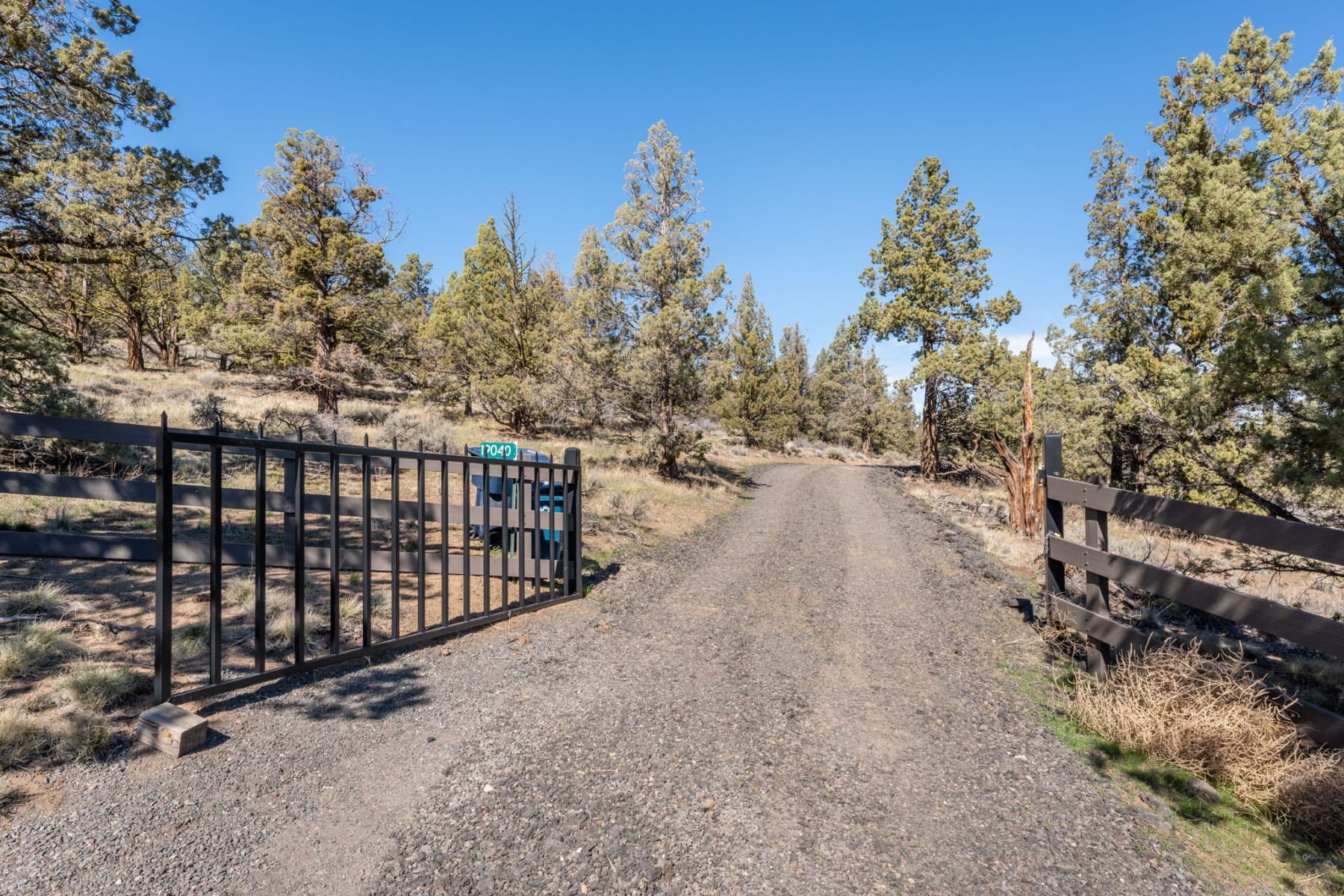  19040 Dusty Loop Bend, OR 97703 - 物件實景