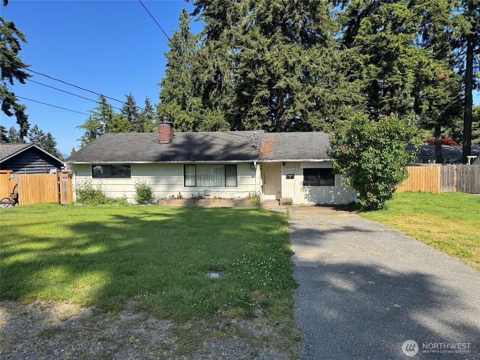 MOUNTLAKE TERRACE, Washington, 98043, United States, 4 Bedrooms Bedrooms, ,2 BathroomsBathrooms,Residential,For Sale,1940949