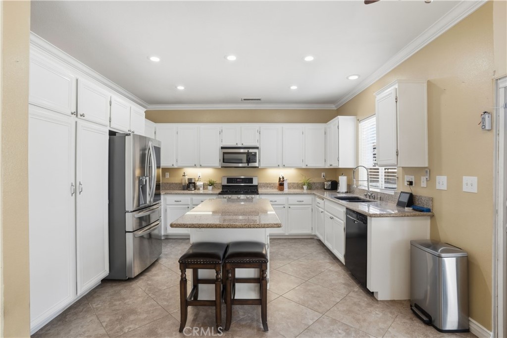 Wildomar, California, 92595, United States, 3 Bedrooms Bedrooms, ,3 BathroomsBathrooms,Residential,For Sale,1987081