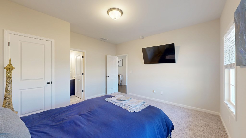 Cataula, Georgia, 31804, United States, 5 Bedrooms Bedrooms, ,5 BathroomsBathrooms,Residential,For Sale,1996944