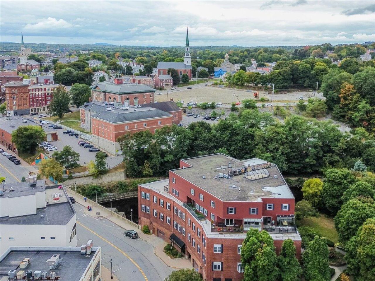 Franklin St, Bangor, ME 04401