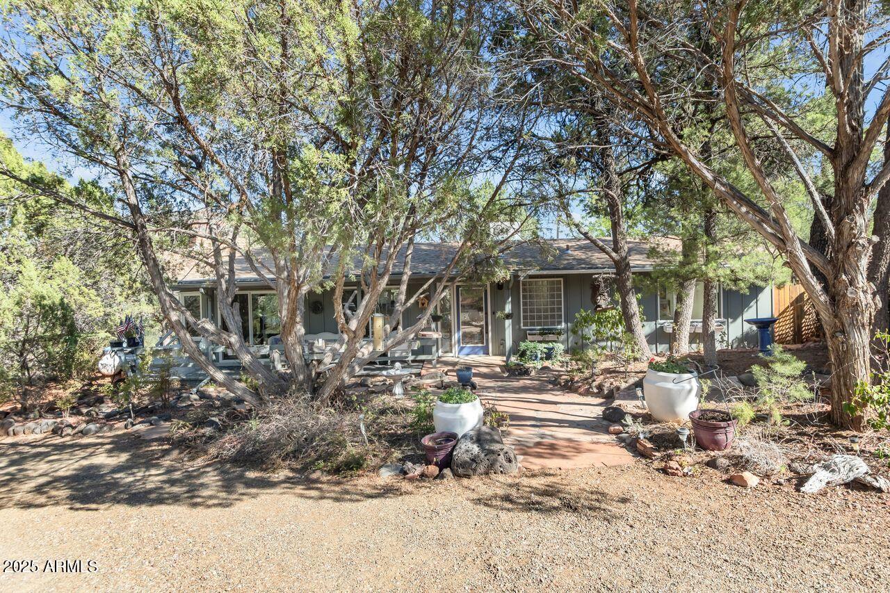 Sedona, Arizona, 86351, United States, 2 Bedrooms Bedrooms, ,Residential,For Sale,1951085