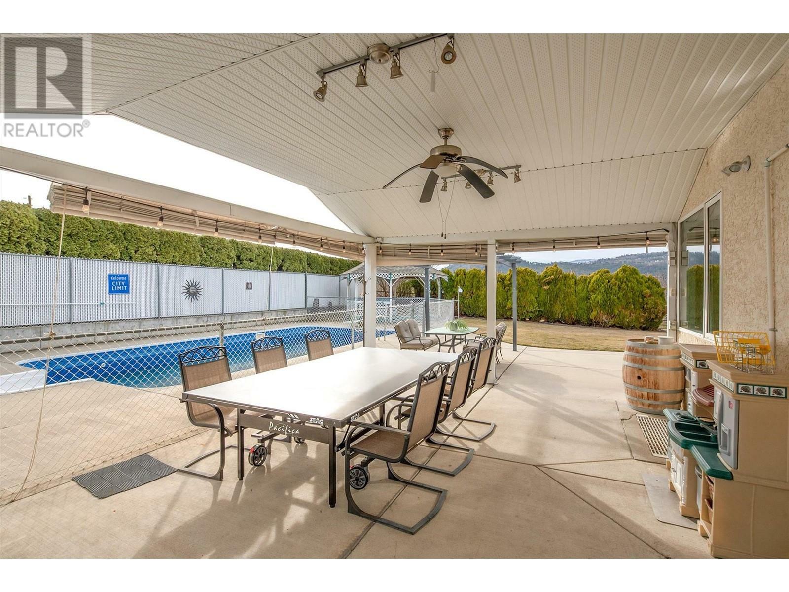 KELOWNA, British Columbia, V1V 2G6, CA, 5 Bedrooms Bedrooms, ,4 BathroomsBathrooms,Residential,For Sale,1838438