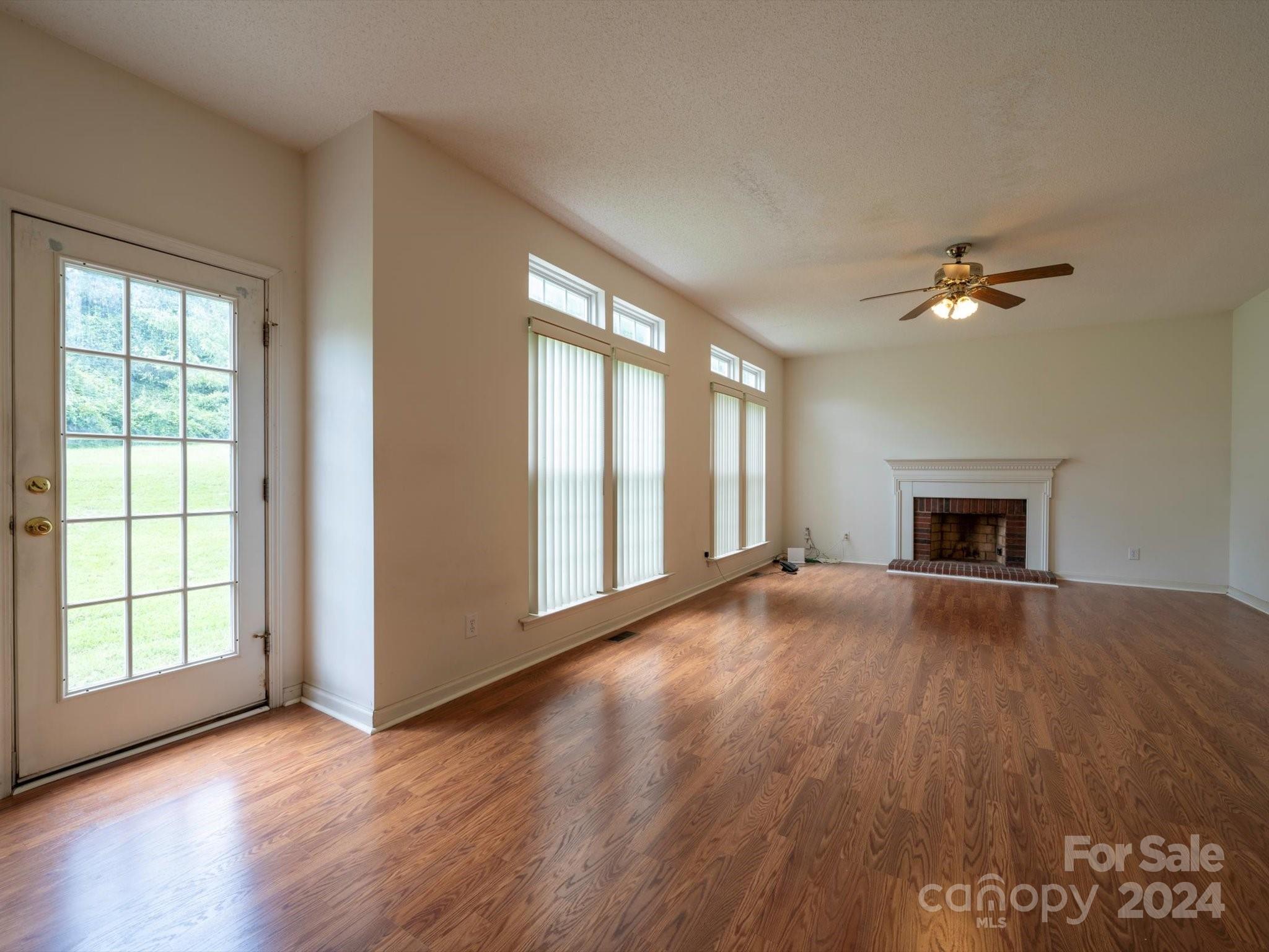 Charlotte, North Carolina, 28269, United States, 5 Bedrooms Bedrooms, ,3 BathroomsBathrooms,Residential,For Sale,1930006