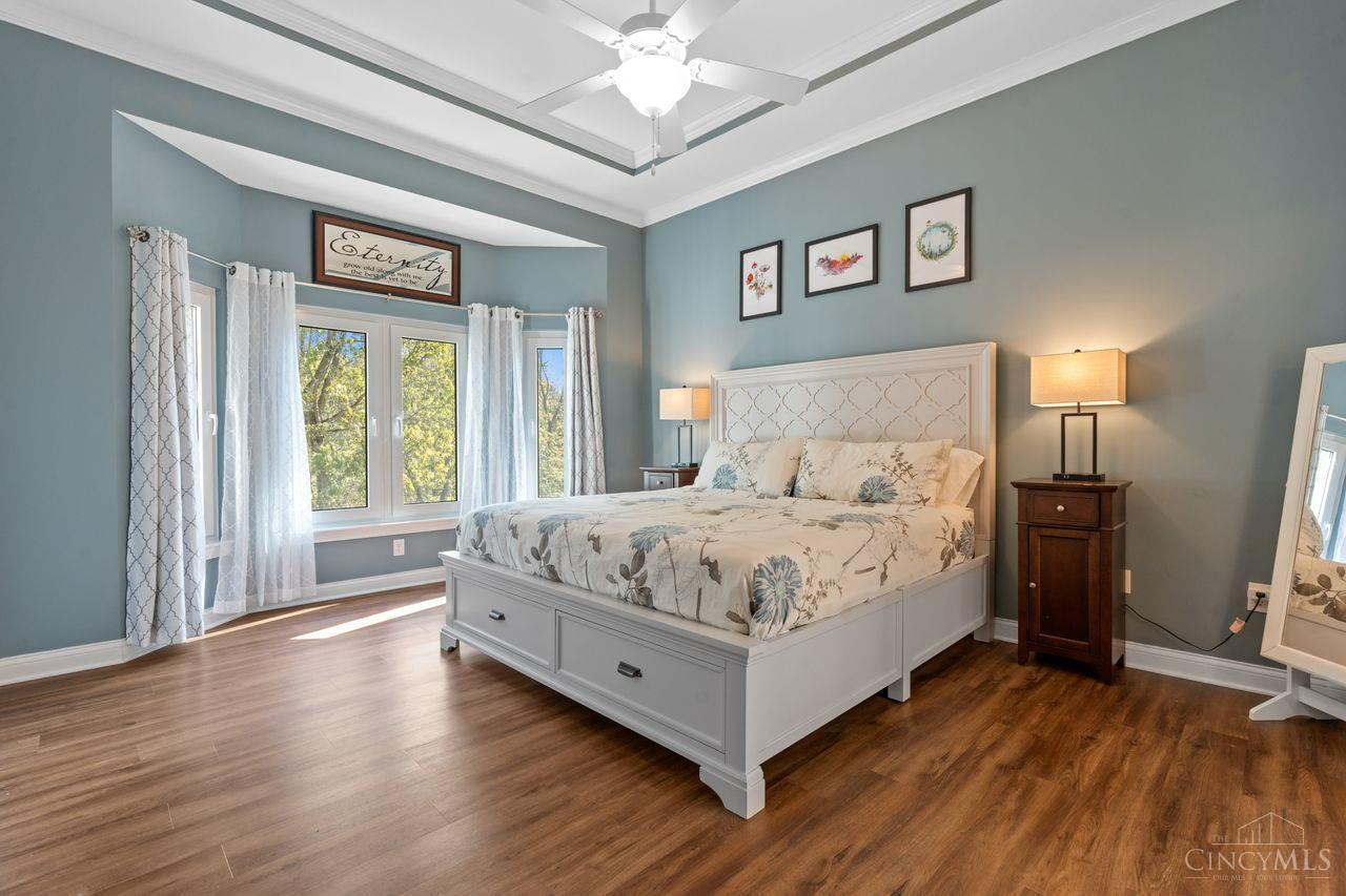 Hamilton Twp, Ohio, 45039, United States, 5 Bedrooms Bedrooms, ,4 BathroomsBathrooms,Residential,For Sale,1989607