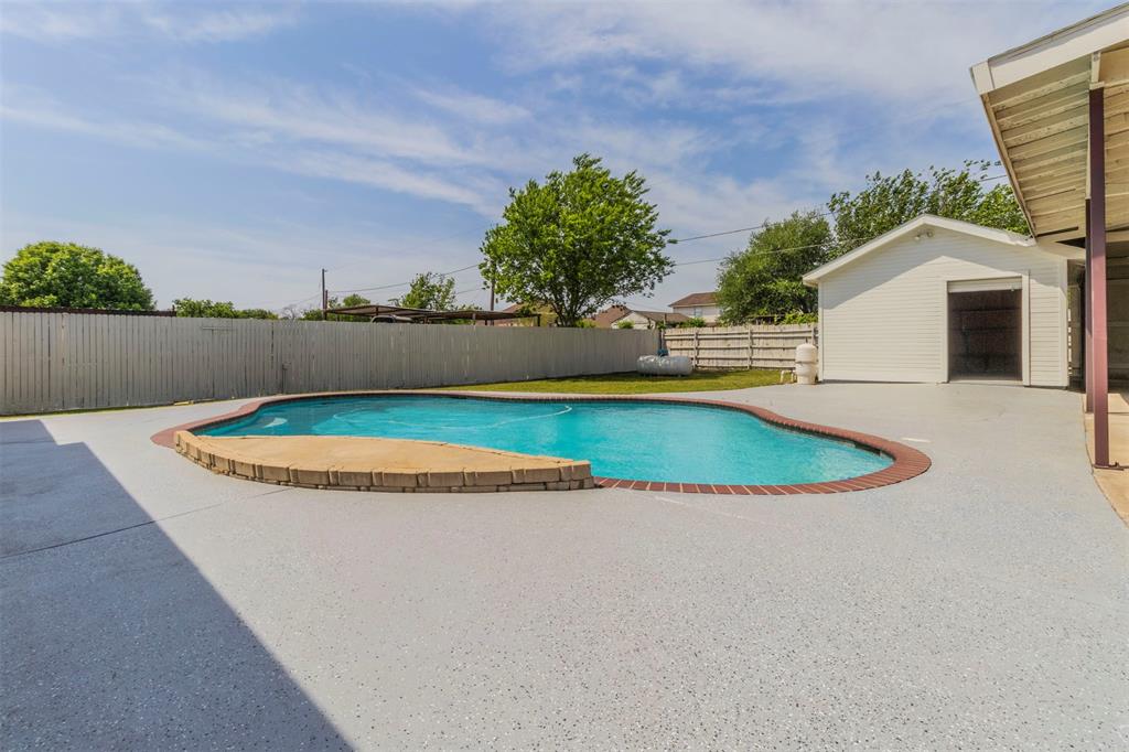 Fort Worth, Texas, 76179, United States, 4 Bedrooms Bedrooms, ,4 BathroomsBathrooms,Residential,For Sale,1915544