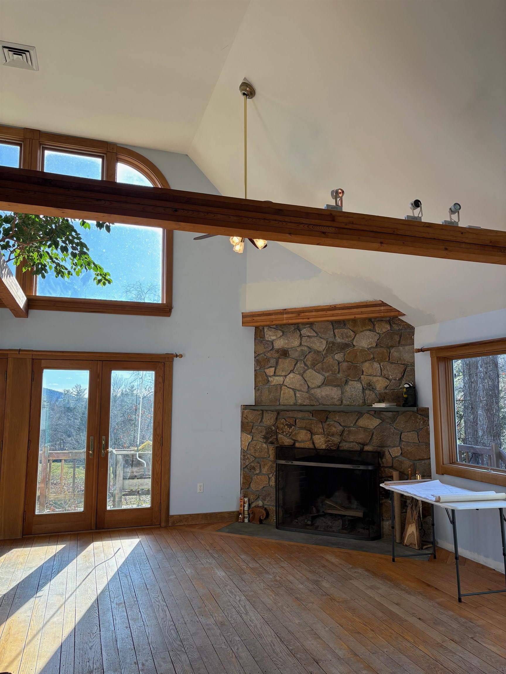 Winchester, New Hampshire, 03470, United States, 3 Bedrooms Bedrooms, ,2 BathroomsBathrooms,Residential,For Sale,2001940