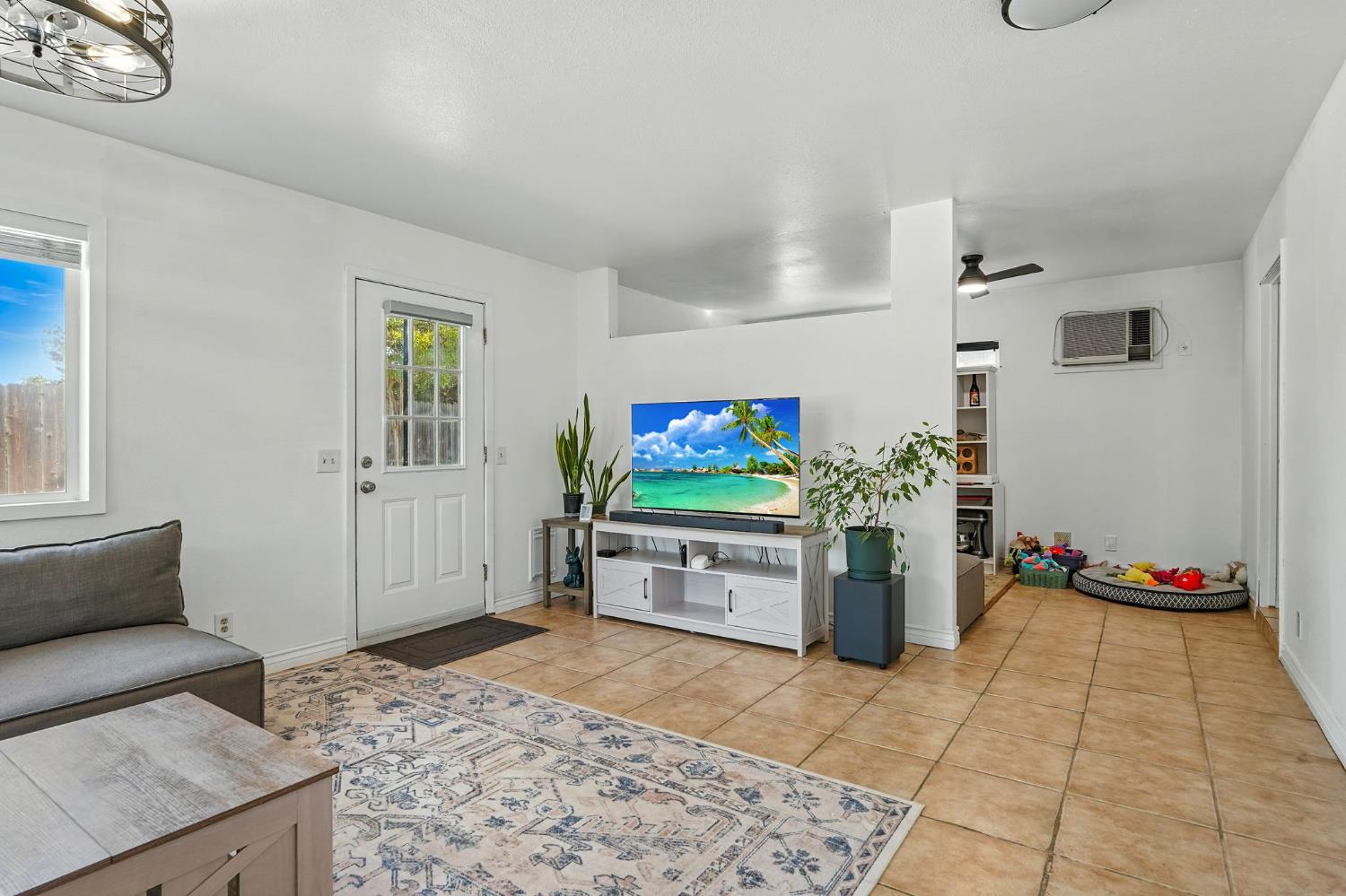 El Dorado, California, 95623, United States, 3 Bedrooms Bedrooms, ,2 BathroomsBathrooms,Residential,For Sale,1933121